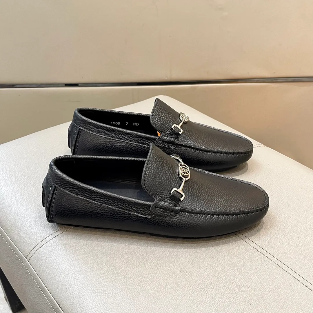 Factory price: 460💰LV men's beanie shoes 2025 official website synchronized <market top version> cowhide grain ➕ black cow lining original packaging. Size 38-45